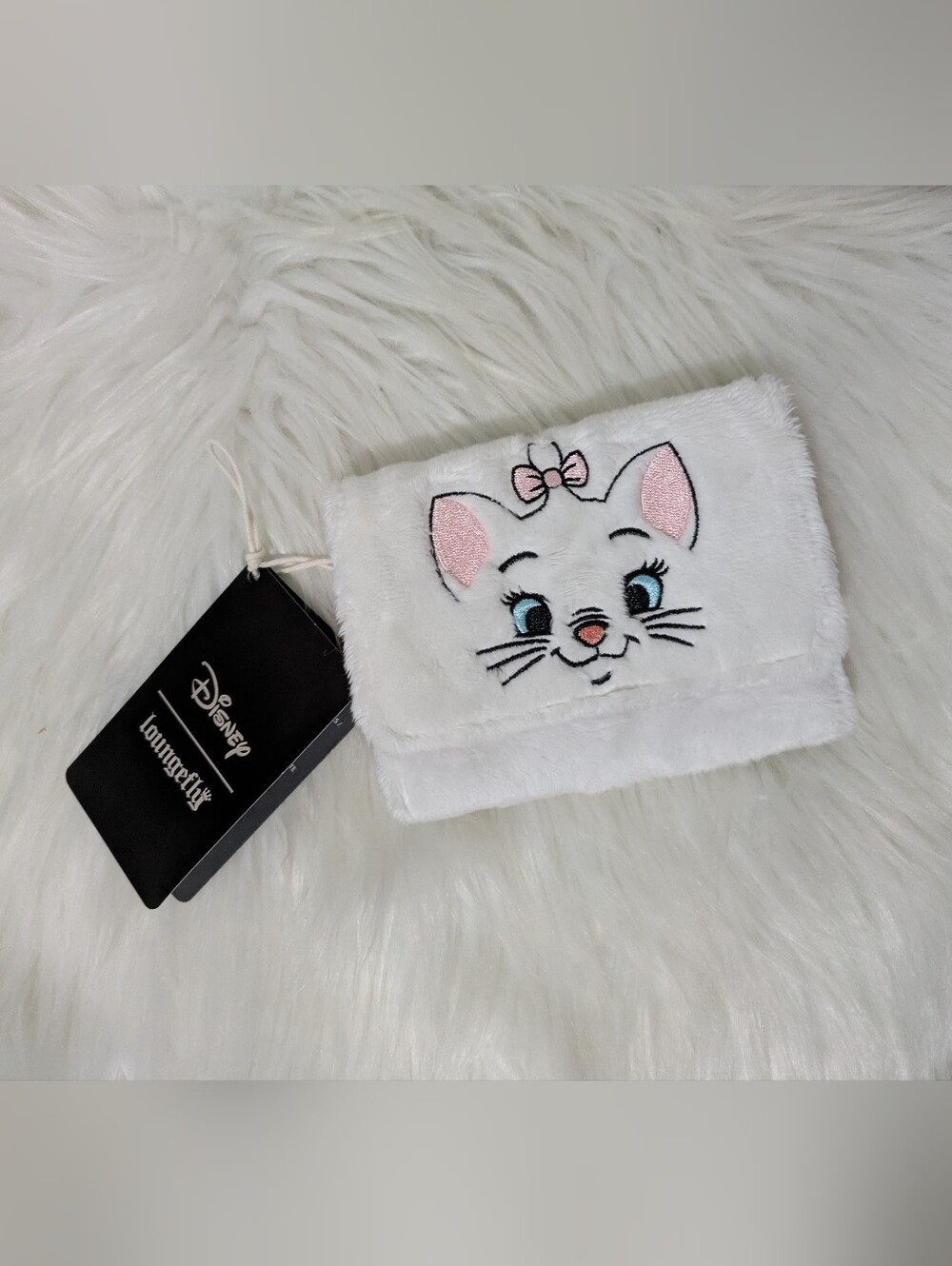 Loungefly x Disney Aristocats White & Pink Marie Fuzzy Flap Wallet New!
